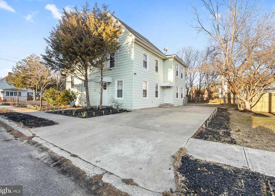38 State St #40