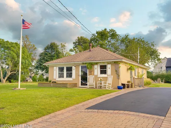 335 Magnolia Avenue, Brielle, NJ 08730