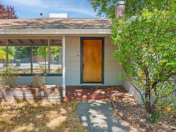 3rd image of 340 Washington Avenue