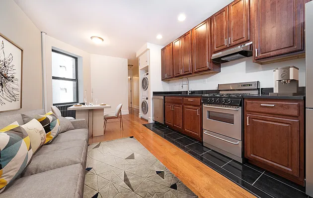 Rented by Living New York | media 1