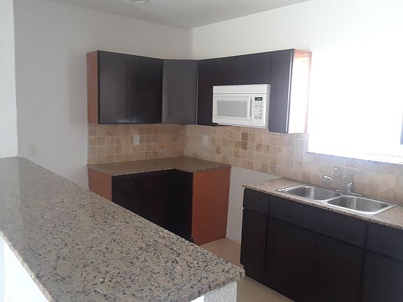 3rd image of 1712 NW 75th St #1712NW75