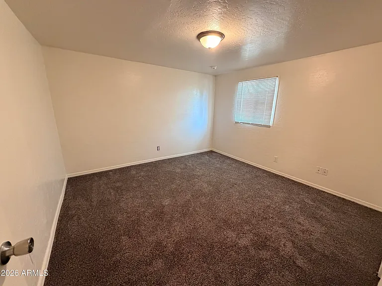 370 W Pima Ave — Photo 18