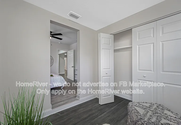306 Park Blvd — Photo 29