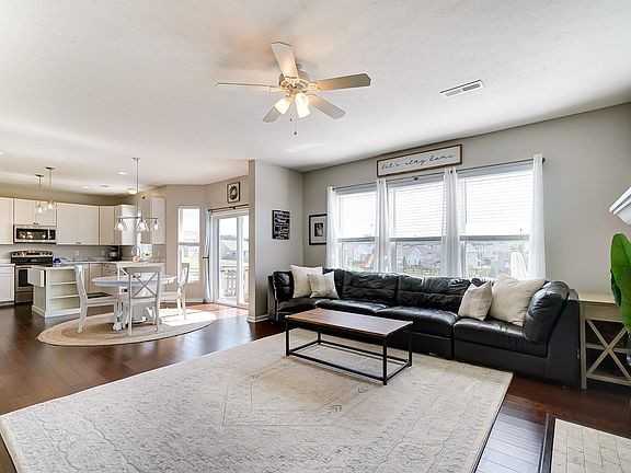 5th image of 2075 Prairie Clover Dr