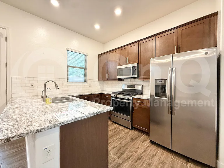 9821 E Thornbush Ave — Photo 23