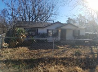 211 Vorhees St, Holdenville, OK 74848