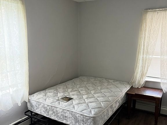 2nd image of 58 Elm St