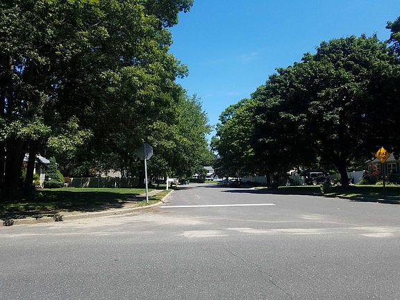 5th image of 123 Spence Ave