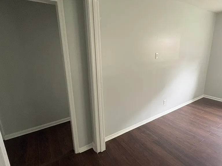 2226 Gary Ct NW #A — Photo 8