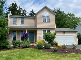 204 Nicks Way, Syracuse, NY 13209