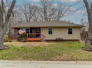 705 SW Merritt St, Lees Summit, MO 64081