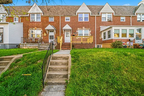 2493 Fairway Photo 1