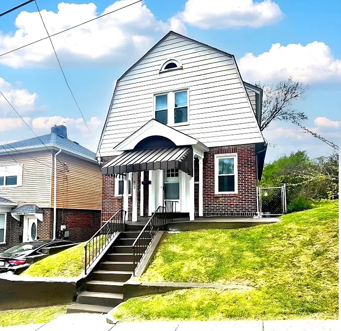 2424 Vodeli St