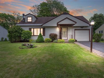 112 Vanida Dr, Camillus, NY, 13031
