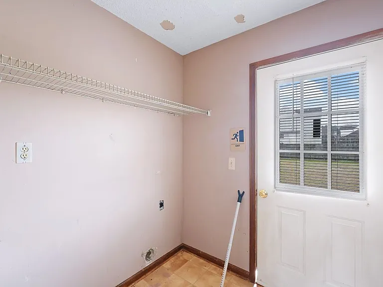 124 Evergreen Trl SE #C — Photo 9