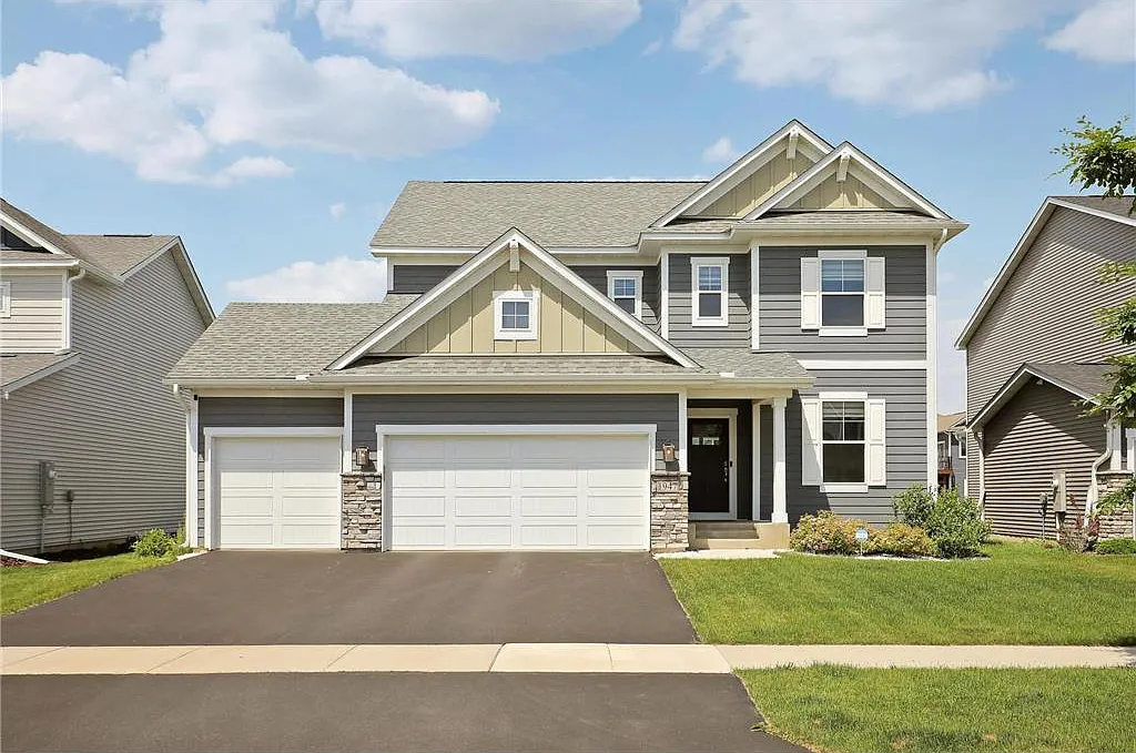 3 bed, 2.5 bath, 2464 sqft, $3,500 — Photo 1