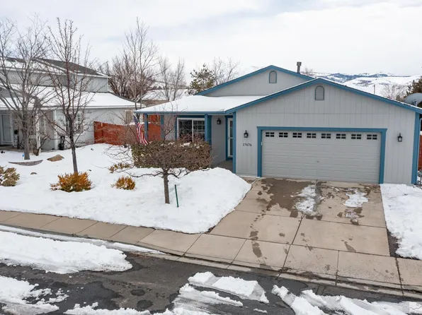 17676 Frost Peak Ct, Reno, NV 89508