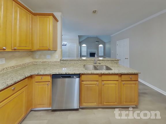 4th image of 130 Ralston Ct