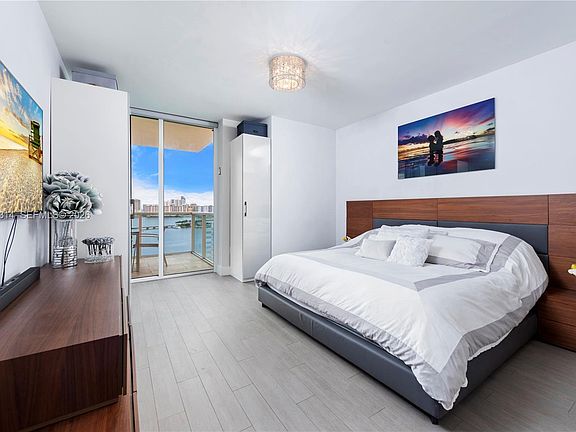 5th image of 3330 190th St #1715