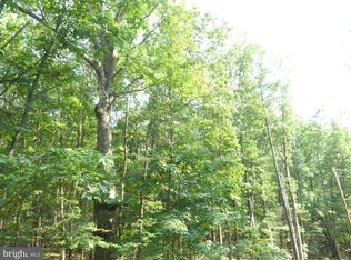 16 Bunker Ln #D, Springfield, WV 26763