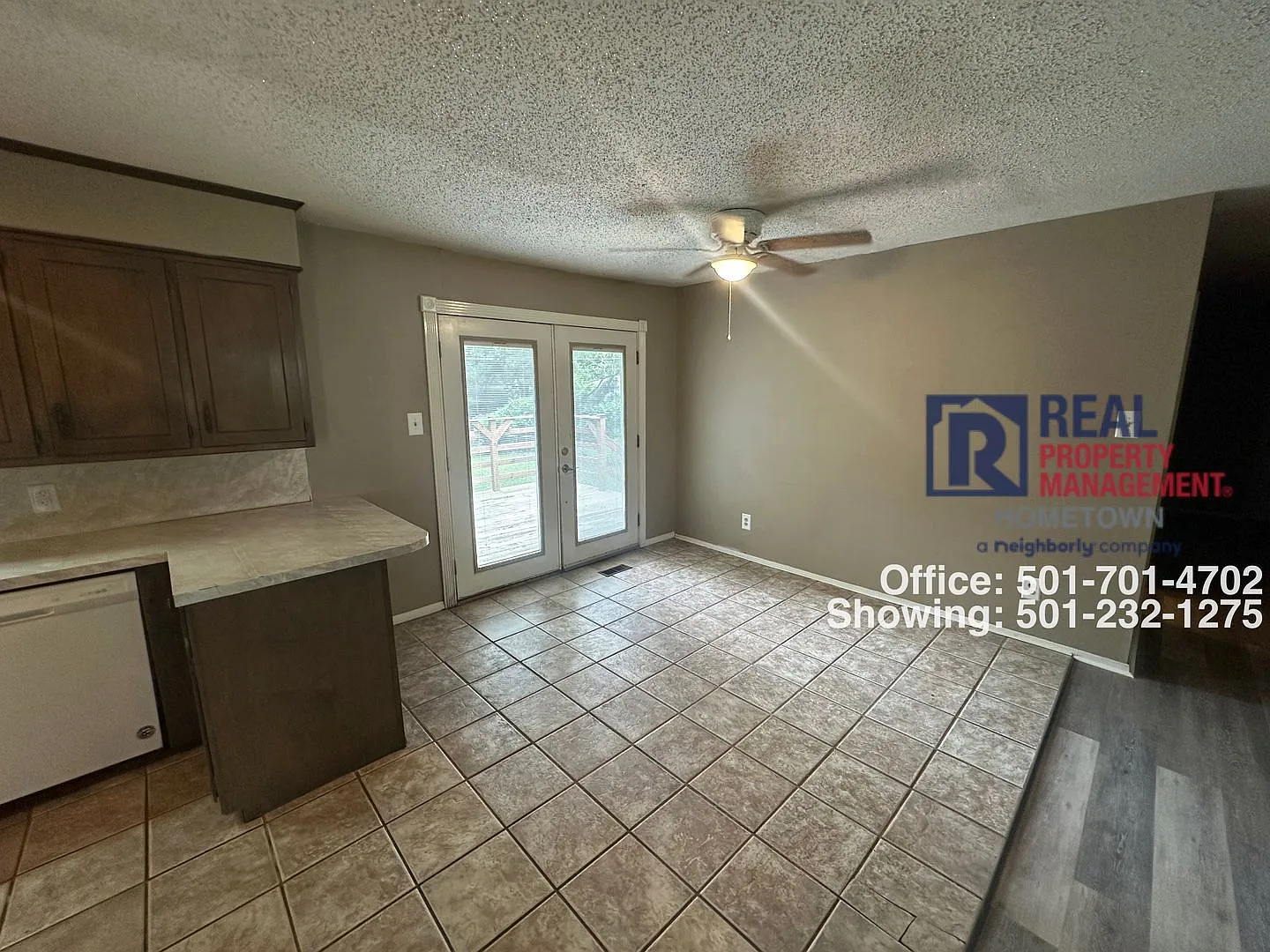 Wonderful 3 bedroom 2 bath! — Photo 3