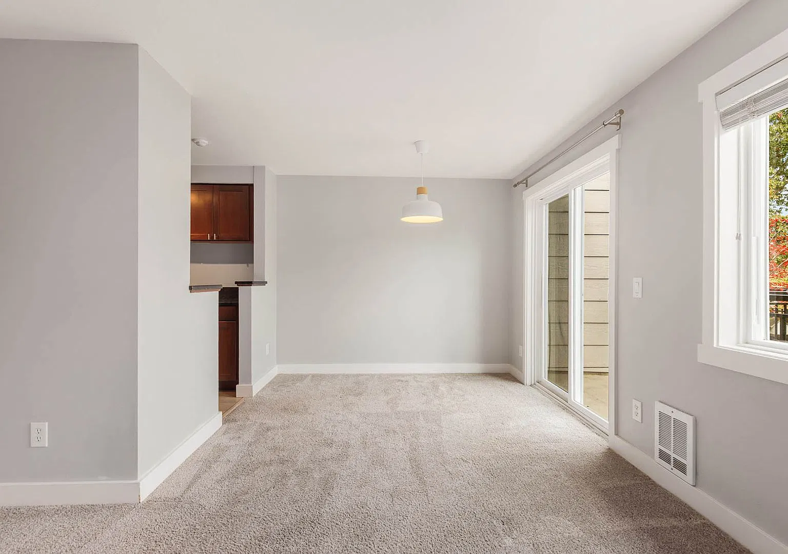 Enjoy Riverfront Living in the Heart of Downtown Redmond! — Photo 4