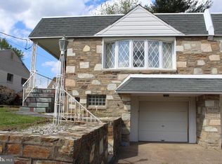 2113 Hartel Ave, Philadelphia, PA 19152