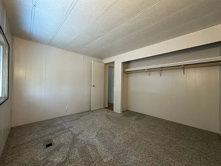 2511 Hanna Ave — Photo 9
