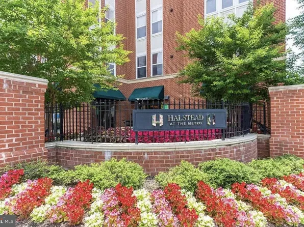 2655 Prosperity Ave APT 110, Fairfax, VA 22031