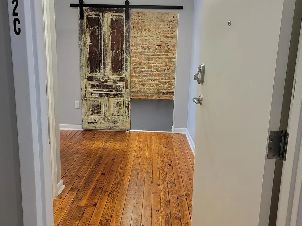112 N Birch Ave #2C