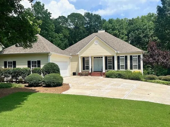 547 Holland Rd, Powder Springs, GA 30127