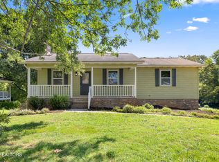 936 Stonecrest Dr, Maryville, TN 37804