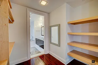 Rented by R New York