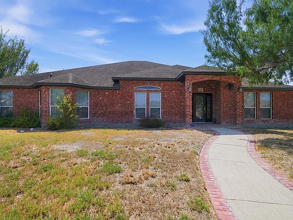 3rd image of 4201 Lake Apache Dr