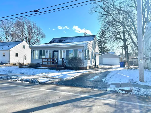 207 E Calumet St, Appleton, WI 54915