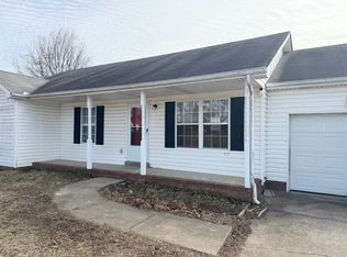 101 Pappy Dr, Oak Grove, KY 42262