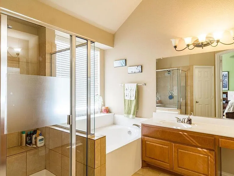 3132 Fox Hollow Dr — Photo 17