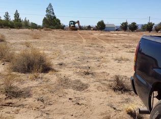 4803 W Burro Dr, Golden Valley, AZ 86413