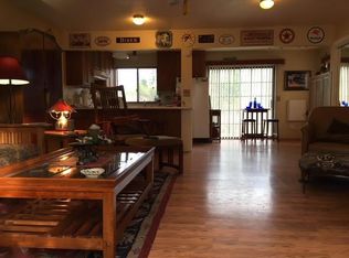 933 Milk Barn Rd, Healdsburg, CA 95448