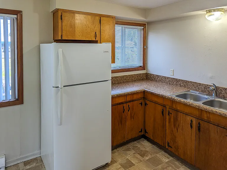 115 Garland Way N #11 — Photo 8