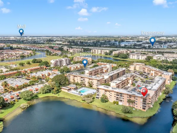 8895 Fontainebleau Blvd APT 508, Miami, FL 33172