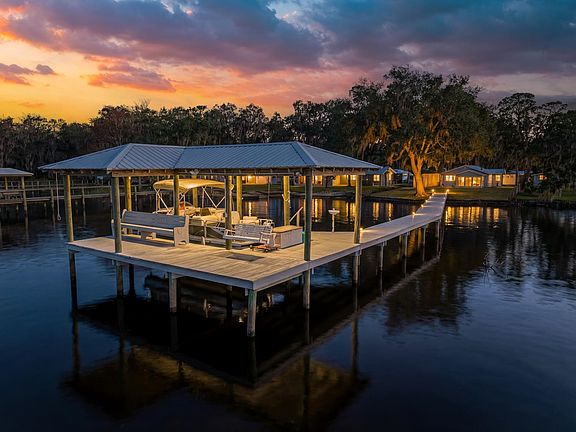 2nd image of 130 Cedar Creek Rd