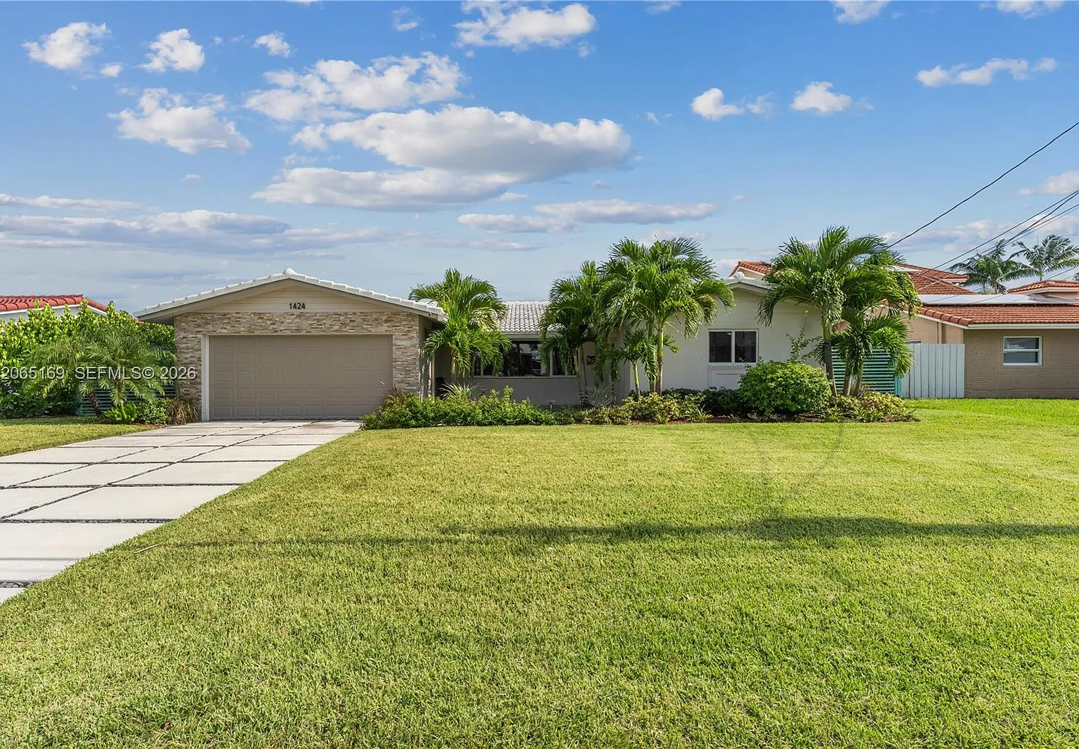 Coral Ridge Isles — Photo 2