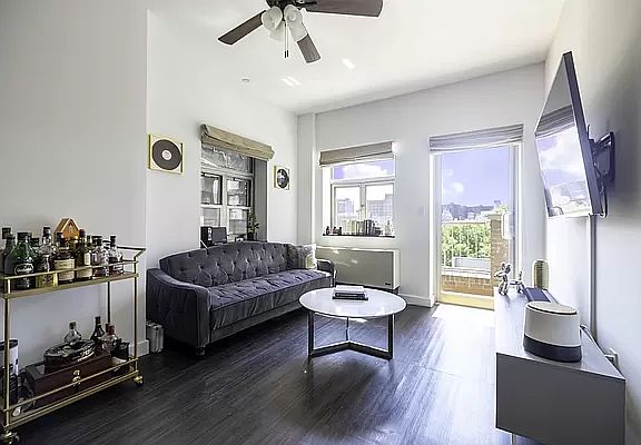 3rd image of 87 Bowery APT 702