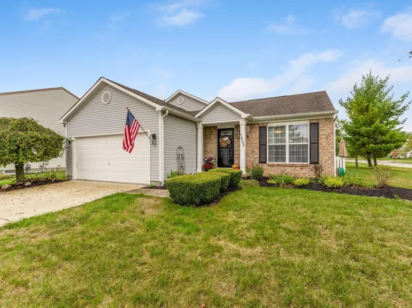 1403 Sassafras Ln, Marysville, OH 43040