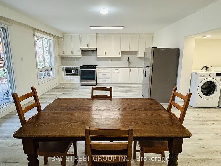 5 Warlock Cres — Photo 2