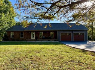 157 Longview Ln, Perryville, MO 63775
