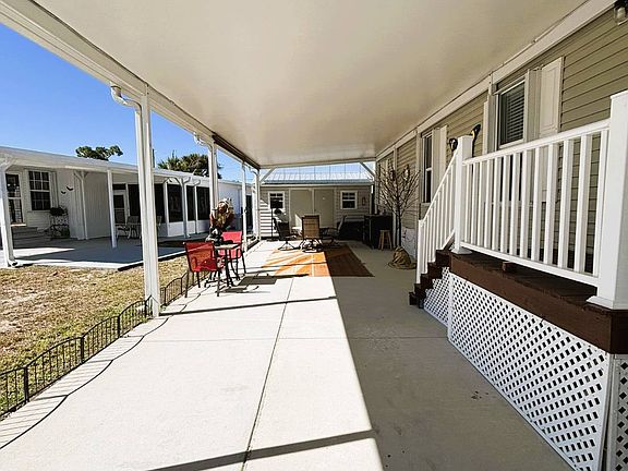 2nd image of 128 Jimmy St