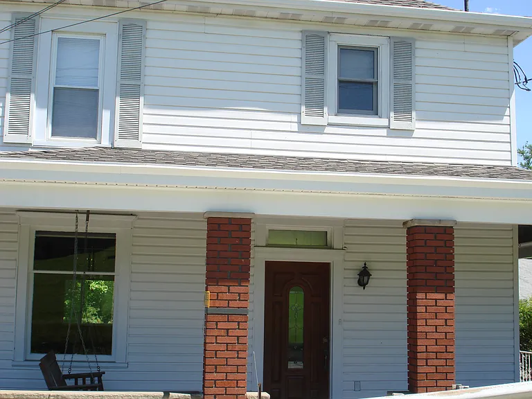 554 Hecla Rd — Photo 1
