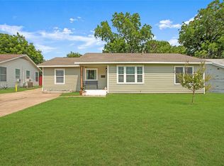 3540 Beverly Dr, Haltom City, TX 76117